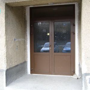 vchody-11-768x1024