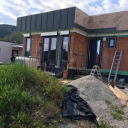 2domy-a-tieniaca-2-1024x768